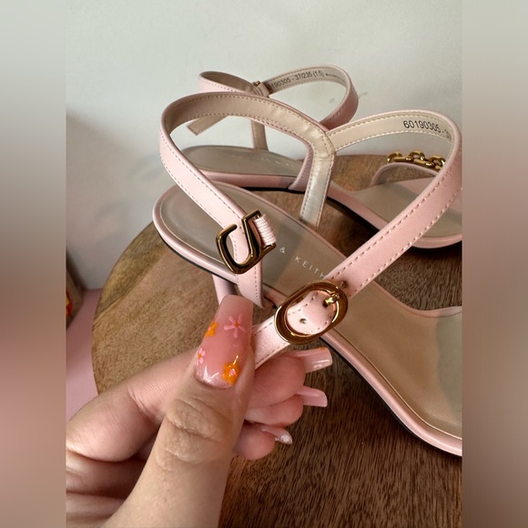 Pink Chained Link Heeled Sandals from Charles & Keith! - Picture 4 of 6